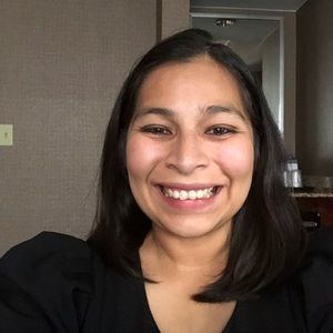 Meet your Posher, Angela